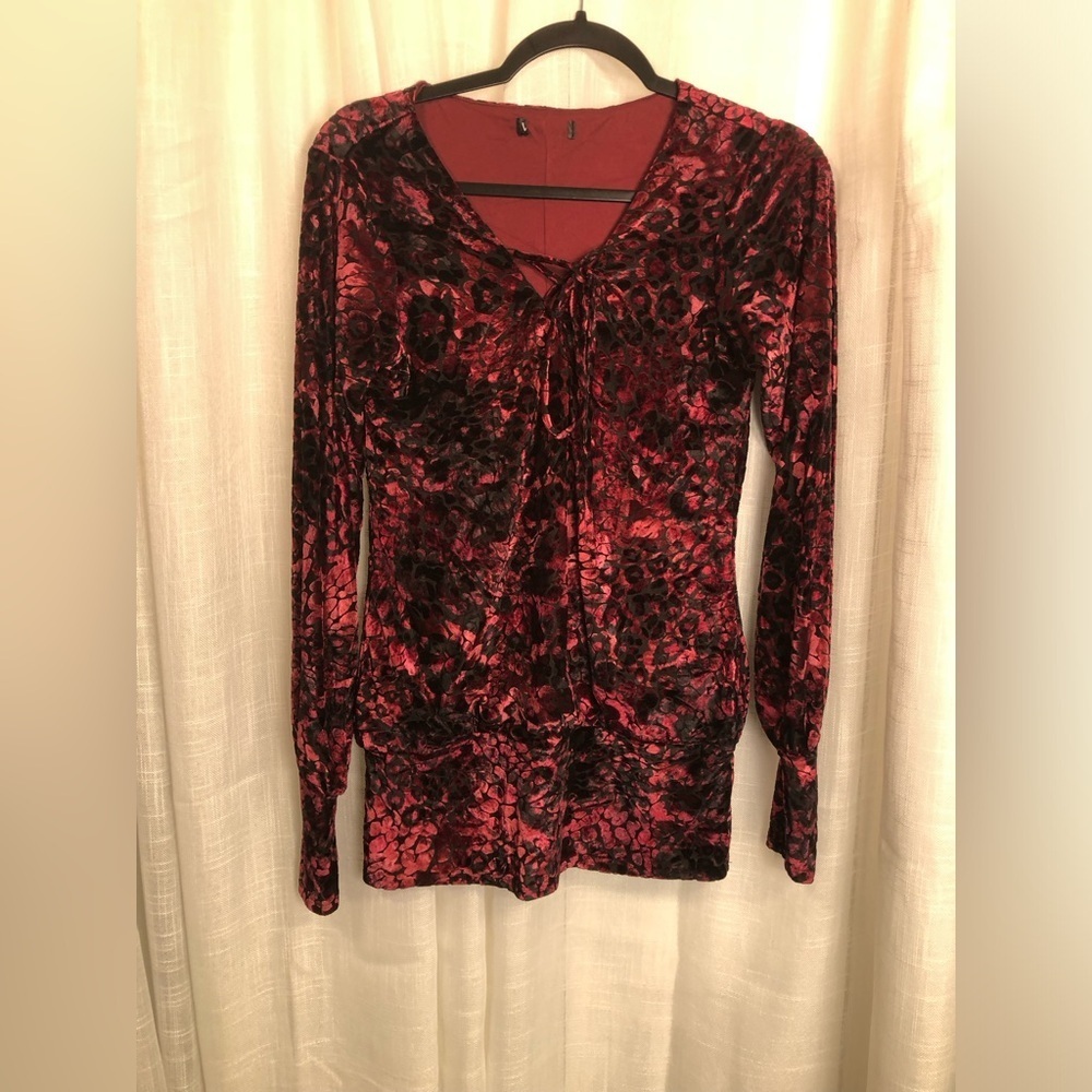 VENUS Pink and Black Velvet Blouse S